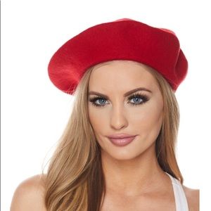 Beret💋 BRAND NEW.
